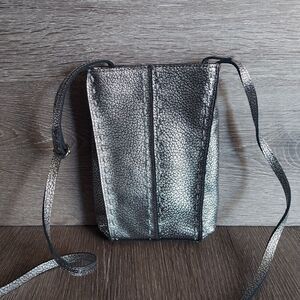 THE SAK WOMEN'S LOS FELIZ MINI CROSSBODY IN DARK SILVER